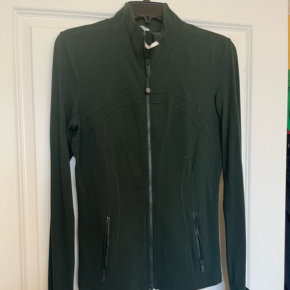 Lululemon Define Jacket EUC-  worn only a few times